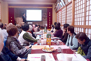 出張講座の様子
